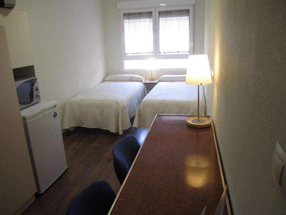 Hostal El Estudio Almansa Exterior photo